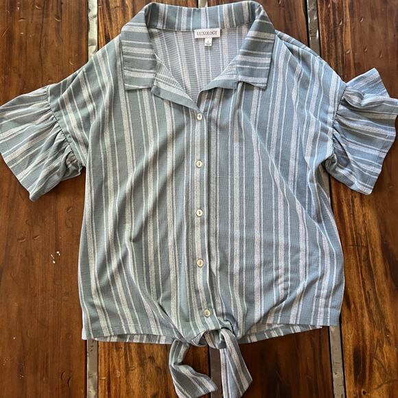 Luxology Blue and White Striped Blouse with tie and Flutter Sleeves | Size S - Picture 4 of 6